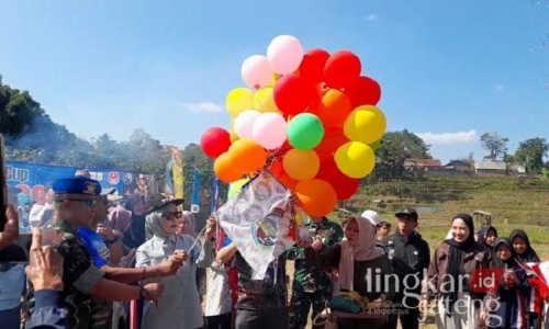 Dyah Kartika Resmi Buka Kejuaraan Paralayang Bertaraf Internasional di Kendal