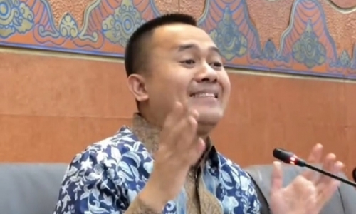 Tidak Untung, Mufti Anam Minta Pemerintah Jujur Soal Kinerja Koperasi Desa Merah Putih