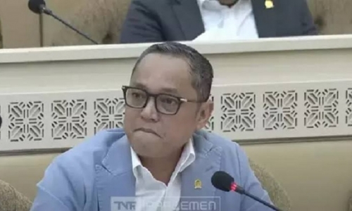 Kuota PIP Susut, Deddy Sitorus Ingatkan Penggunaan Anggaran Pendidikan Untuk MBG Harusnya Sudah Stop!