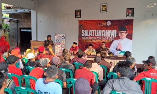 Serap Aspirasi Warga Gandrungmangu, Tim Sobat Kaisar Perjuangkan Bantuan Alat Pertanian hingga Infrastruktur