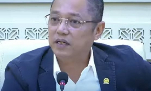 Polemik Ijazah Gibran, Deddy Sitorus Ingatkan Jangan Seret Puan Maharani 