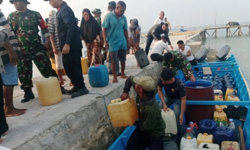 Banteng Seram Bagian Timur: Krisis Air Bersih dan Karhutla Masih Mengintai