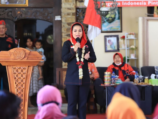 Puti Ajak Generasi Muda Songsong Indonesia Emas 2045