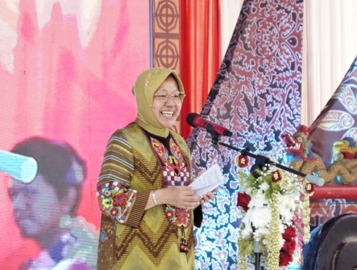 Ini Pesan Penting Risma di Hari Lanjut Usia Nasional