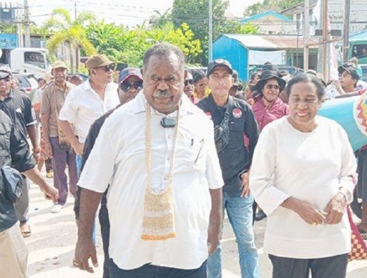 Bacalon Gubernur Papua Barat Daya, Elisa Kambu Langsung Melamar Empat Parpol 