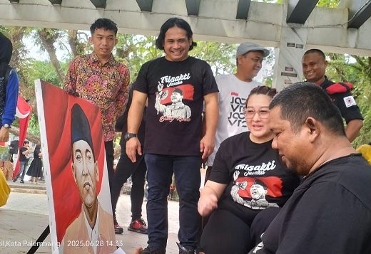 PDI Perjuangan Kota Palembang Gelar Lomba Melukis Bung Karno: 