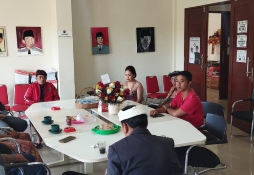 Banteng Kabupaten Buleleng Akan Bantu Biaya Pendidikan Dea