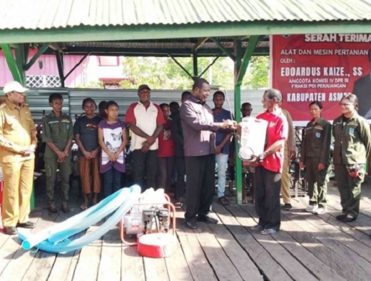 Edoardus Kaize Dorong Penguatan Pertanian Asmat Berbasis Alat & Mesin Pertanian Modern