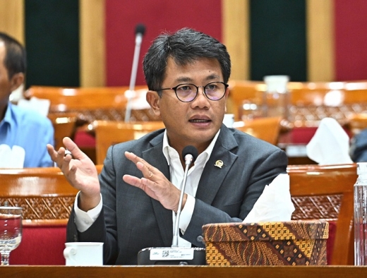 Bonnie Triyana Tegaskan Sektor Pariwisata Miliki Keunggulan Ekonomi & Berkelanjutan yang Jauh Lebih Baik