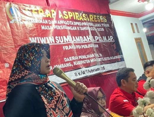 Reses di Tembelang Jombang, Wiwin Sumrambah Dibanjiri Aspirasi UMKM Hingga Pemberdayaan Perempuan