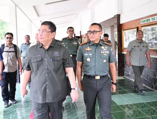 Utut Adianto Tegaskan Pentingnya Penguatan Teritorial TNI Saat Kunjungi Korem 063/Sunan Gunung Jati