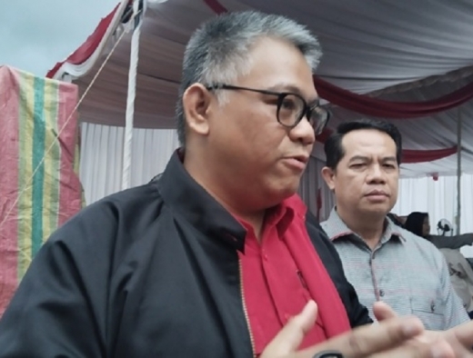 Giri Ramanda Kiemas: Demokrasi Ibaratnya Tidak Beli Kucing Dalam Karung