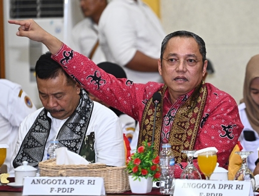 Komisi II DPR Soroti Kondisi 30% BUMD di Indonesia Merugi dan Kerap Terbebani Politik Lokal
