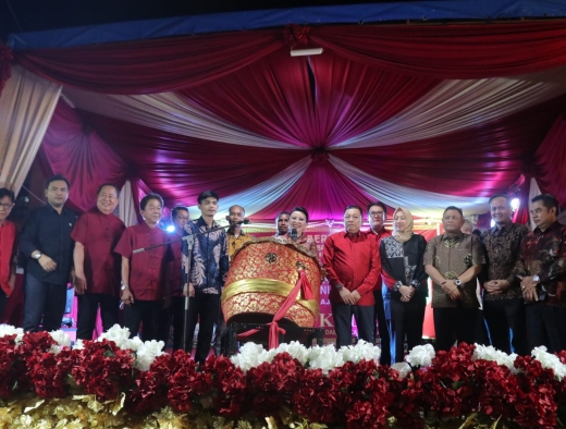 Karolin Tegaskan Imlek dan Puasa Bersamaan, Bukti Toleransi di Kabupaten Landak Terjaga Baik