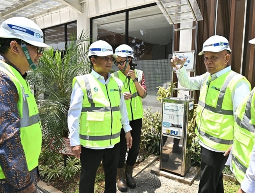 Sturman Panjaitan Dorong Penyusunan RUU Air Minum dan Sanitasi 