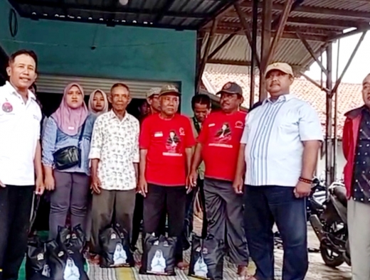 Shanty Alda Nathalia Salurkan Bingkisan Idul Fitri untuk Relawan di Brebes, Tegal, dan Kota Tegal