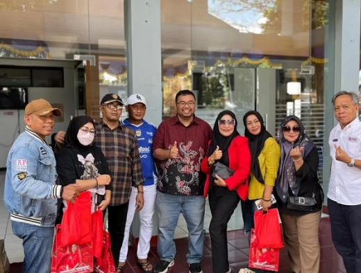 Yudha Puja Turnawan Inisiasi Donor Darah Massal Bersama PMI Kabupaten Garut 