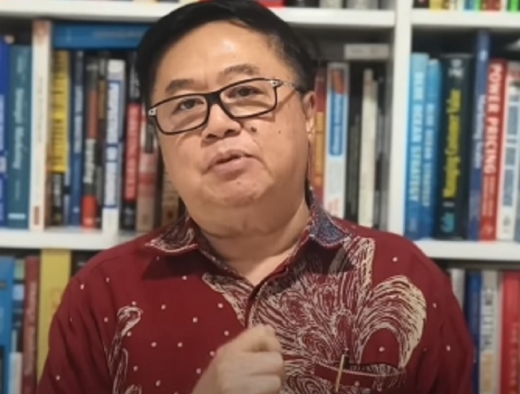 Darmadi Durianto: OJK Godok Revisi Aturan Rencana Bisnis Bank, Cermati Secara Komprehensif