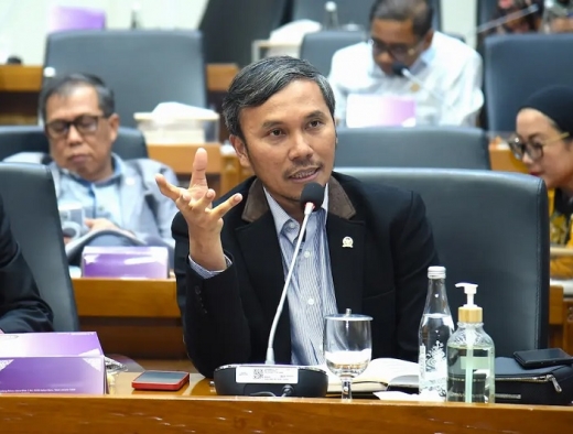 Edi Purwanto Desak Pusat Atasi Jalan Padang Lamo yang Rusak Parah Sepanjang 100 Km