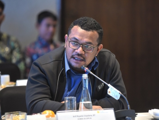 Arif Riyanto Uopdana Desak Kemudahan Regulasi PLTS Rooftop Rumah Tangga di DIY