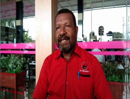Edoardus Kaize Serap Aspirasi Buruh Lepas dan TKBM di Pelabuhan Laut Merauke