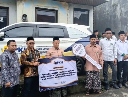 Wibowo Prasetyo Serahkan Mobil Dakwah untuk Yayasan Nurul Yaqin Wonosobo: Gunakan untuk Layanan Umat hingga Pelosok