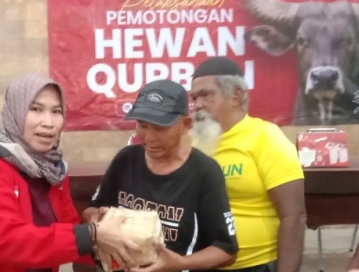 Iduladha 1447 H: PDI Perjuangan Salurkan 11 Ekor Sapi Kurban Terbaik ke Ponpes dan Masjid di Banyuwangi