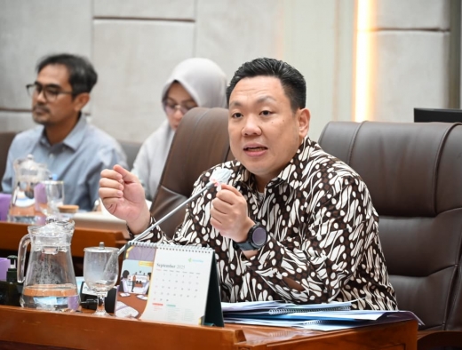 Charles Minta Kepala BGN Baru Fokus Benahi Tata Kelola Makan Bergizi Gratis: "Jangan Hanya Kejar Angka!"