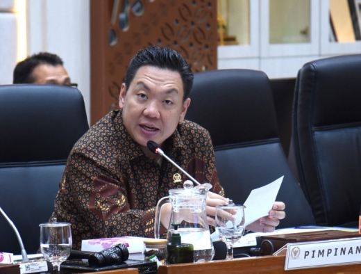 Ada Potensi Boros Rp1 Triliun, Charles Honoris Desak Audit Menyeluruh Dapur Gizi Nasional