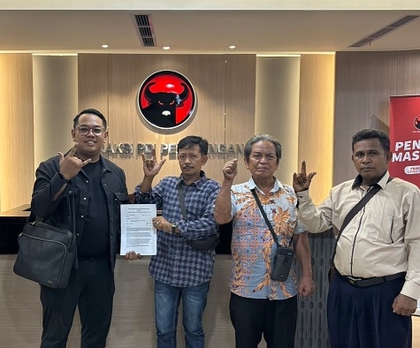 Dampingi Sopir Angkot, PBHM Adukan Nasib Mikrolet Jakarta ke Fraksi PDI Perjuangan dan Dishub