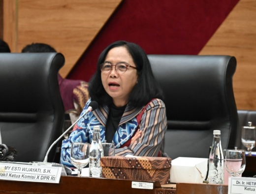 Sebut Olahraga Pemersatu Bangsa, My Esti Desak Kemenpora Segera Rampungkan 