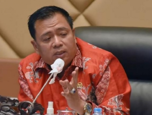 Lasarus Minta Kemenhub Prioritaskan Gaji dan Tunjangan Pegawai Dibandingkan Pembangunan Pelabuhan Baru