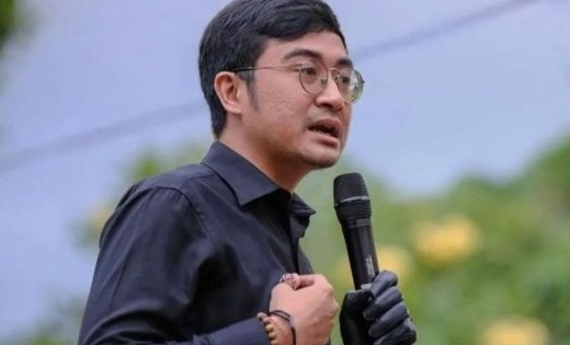 Sentil PSI, PDI Perjuangan: Ingat, Pak Jokowi Jadi Presiden Dua Periode karena Kami!