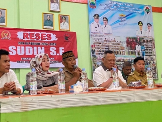 Reses di Jati Agung, Sudin Serap Aspirasi Warga dan Ingatkan Bahaya Kejahatan Digital 