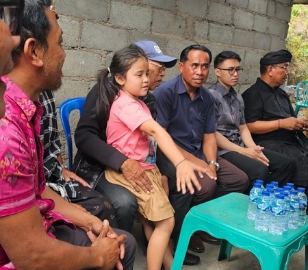 Wayan Sudirta Kunjungi Rumah Duka Korban Pengeroyokan di Tabanan: Penegakan Hukum Harus Tegas & Adil