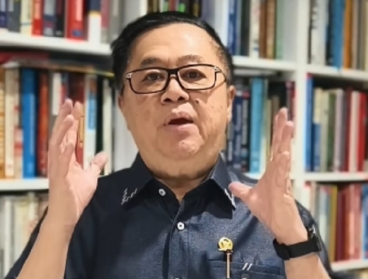 Darmadi Ingatkan Total Utang Pinjol Rakyat Indonesia Tembus Rp105,14 Triliun: Prestasi atau Alarm?