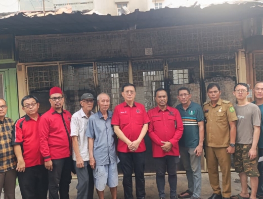 DPC PDI Perjuangan Medan Salurkan Bantuan untuk Korban Kebakaran di Pandau Hulu II