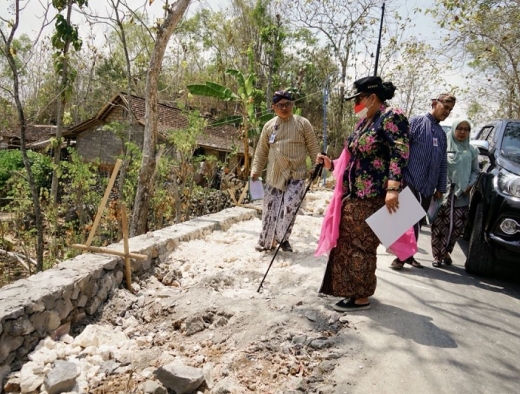 Bupati Endah Subekti: Pemda Alokasikan Rp40 M Untuk Perbaiki Jalan Kabupaten Sepanjang 25 Kilometer