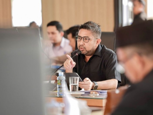 Banggar DPRD Kalsel Apresiasi Kinerja TAPD dalam Penyusunan APBD 2027