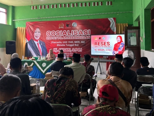 Soal Data Desil Bansos, Warga Pamekasan Mengadu ke Komisi VIII DPR RI
