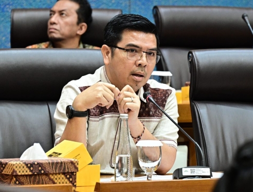 Bane Raja Manalu Soroti Krisis Energi dan Kemiskinan Ekstrem di Sekitar Kawasan Industri