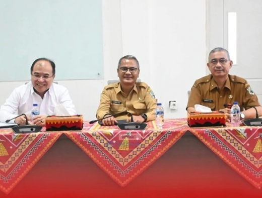 Bupati Nias Mengekspos Kondisi Terkini Kepada Tim Pengarah Satgas PRR  