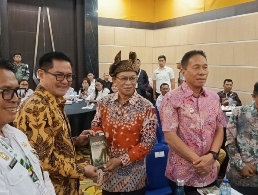 Joune Ganda Soroti Potret Buram Sektor Perkebunan Kelapa