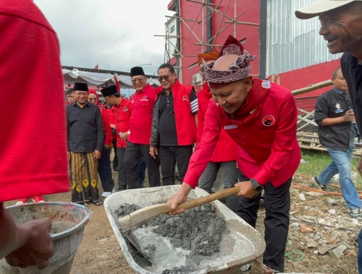 "Pertalian Cinta" Said Abdullah Baksos 1.000 Paket Sembako untuk Kaum Marhaen dan Santunan Anak Yatim di Malang