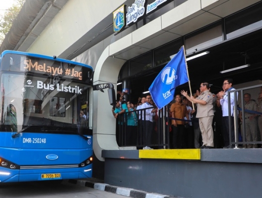 Pramono Segera Turunkan Tim Basmi Sindikat Copet di Halte TJ Kampung Melayu