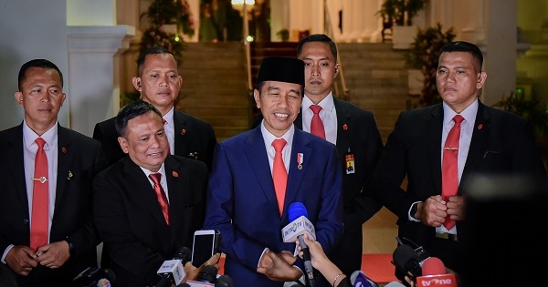 Besok, Presiden Jokowi Perkenalkan Menteri Kabinet Baru