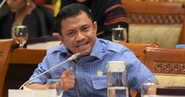 Kepala Daerah Tolak Omnibus Law Rahmad Lucu