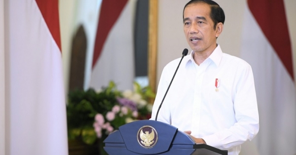 Presiden Uu Cipta Kerja Tidak Pangkas Kewenangan Daerah