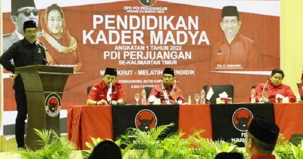 PDI Perjuangan Kaltim Gelar Pendidikan Kader Madya