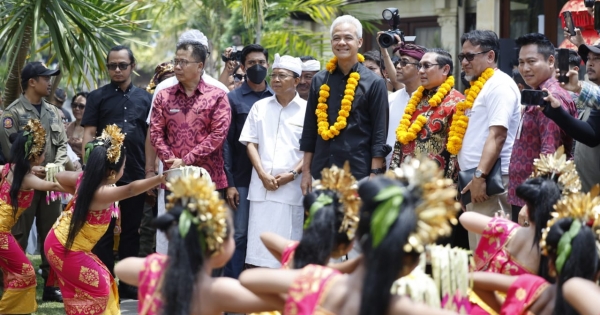 Balihonya Diturunkan Saat Kunker Jokowi Ke Bali, Ganjar Pranowo: Saya ...